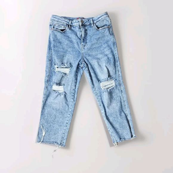 Guess jeans Sz 30‎ Gold Triangle Logo High Rise Cropped Jeans - Picture 15 of 15